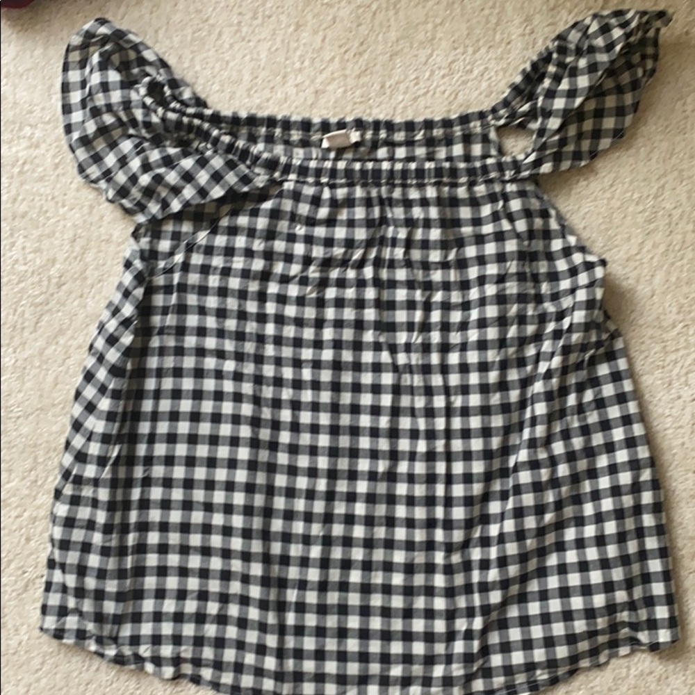 Cap sleeved summer top